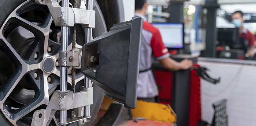 Alineacion Y Balanceo Gomeria 1 alineacion y balanceo gomeria