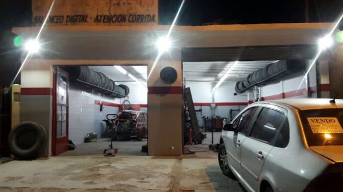 Gomería Los Diablos Rojos 1 gomeria los diablos rojos