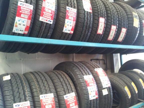 Gomeria. Neumáticos Villanueva 1 gomeria neumaticos villanueva