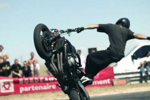 Gomeria stunt bums I 6 Gomeria stunt bums I