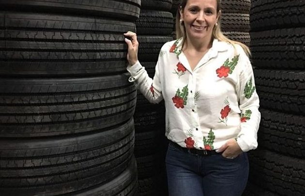 Natalia Morandi Neumáticos 1 natalia morandi neumaticos